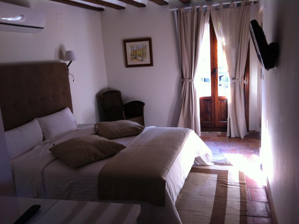 Los Ojos De La Mora Apartamentos Boutique كوينكا المظهر الخارجي الصورة