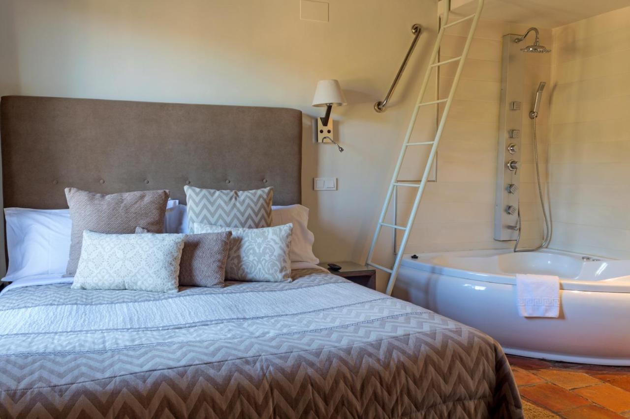 Los Ojos De La Mora Apartamentos Boutique كوينكا المظهر الخارجي الصورة