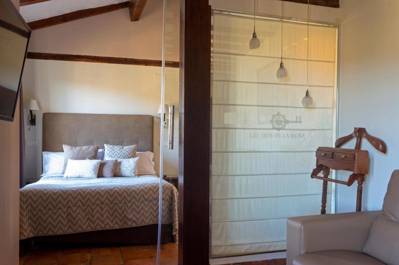 Los Ojos De La Mora Apartamentos Boutique كوينكا المظهر الخارجي الصورة